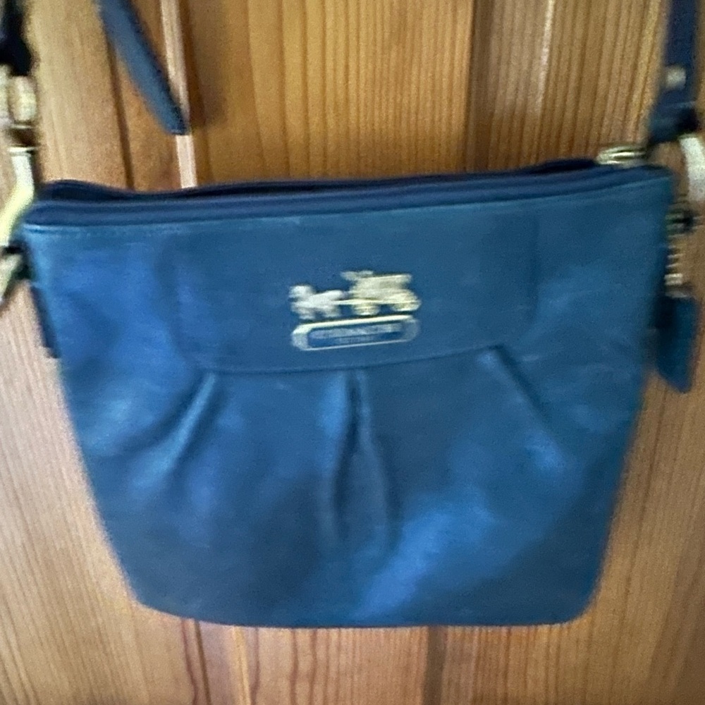 COACH Leather Crossbody Bag Blue Green No# F0832-41980 with Emblem on Front
